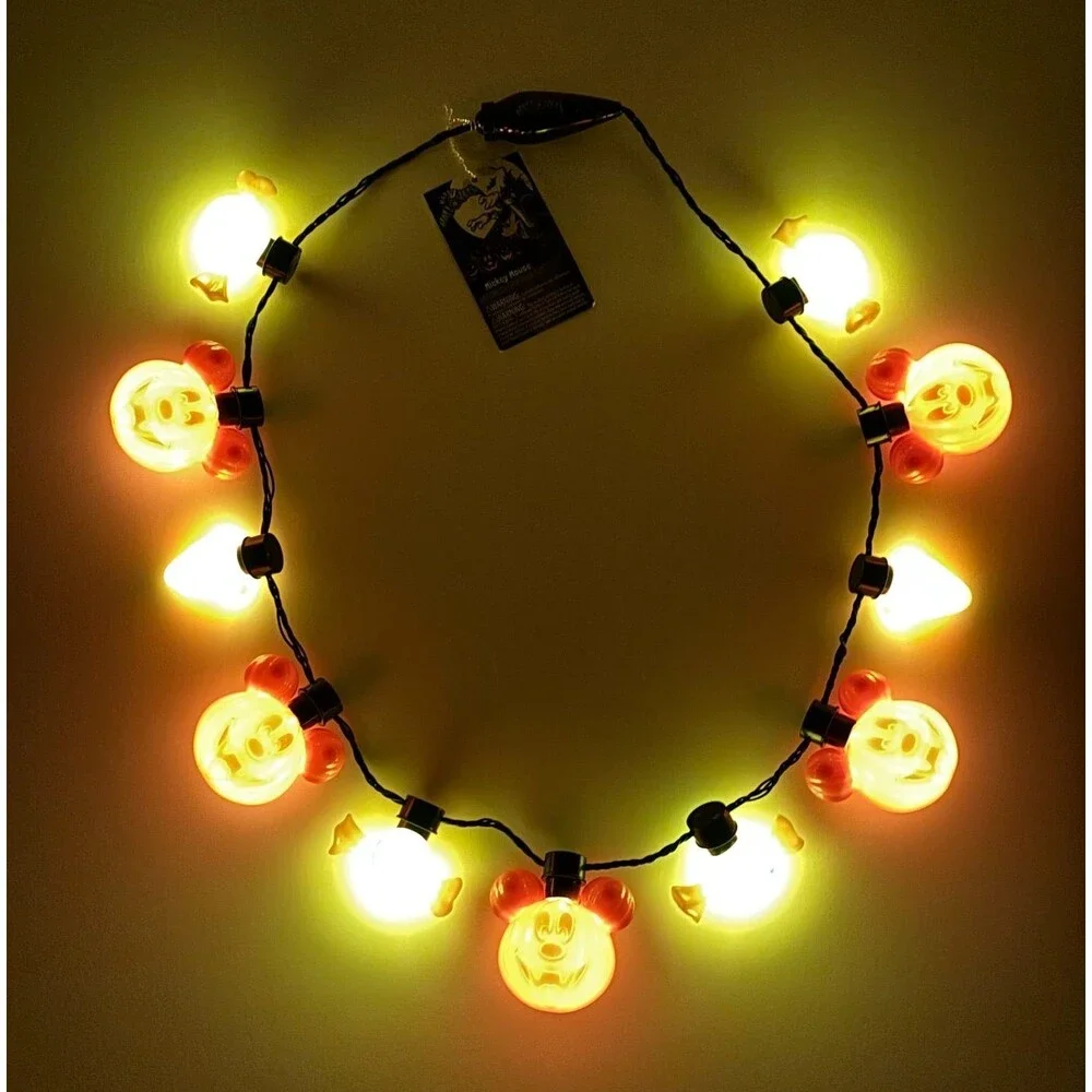 Disney Parks Light-Up Glow Necklace 2020 Halloween Mickey Pumpkins & Candy NWT